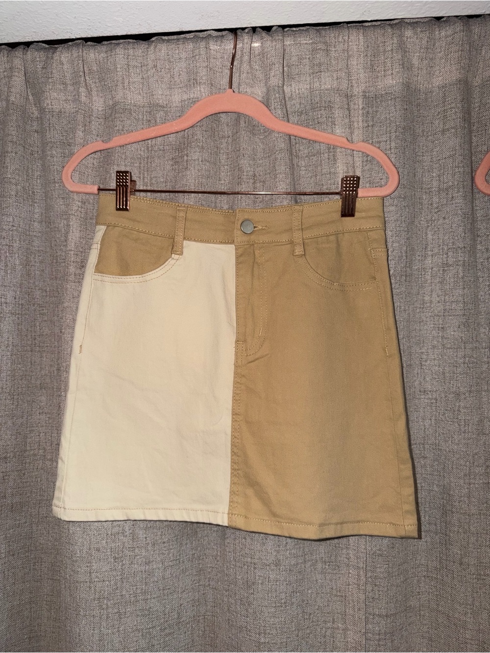 12th Tribe Two-Tone Cream & Tan Mini Skirt